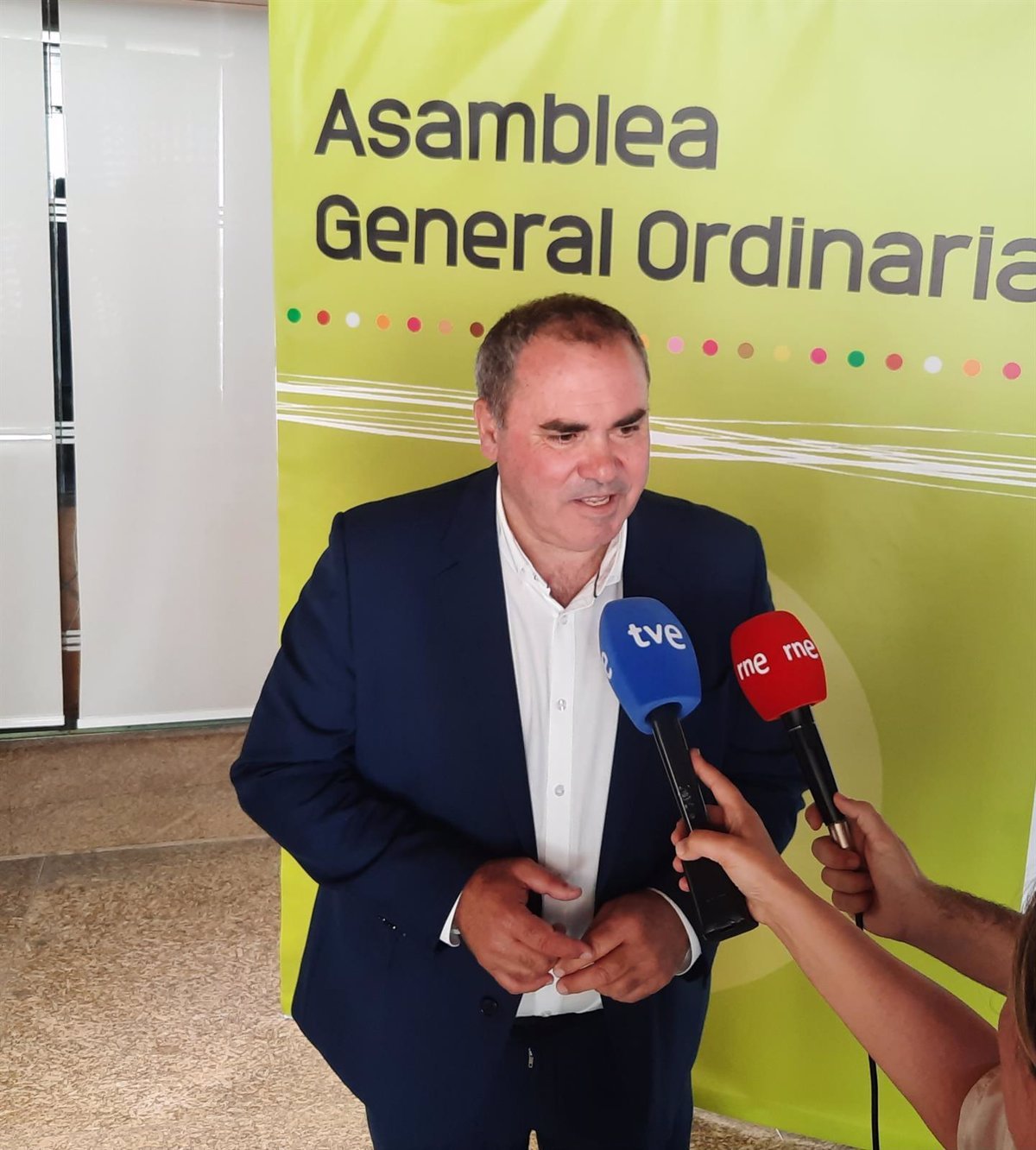 Ángel Pacheco renueva su liderazgo en Cooperativas Agro-Alimentarias Extremadura, apostando por el relevo generacional para afrontar los nuevos retos.