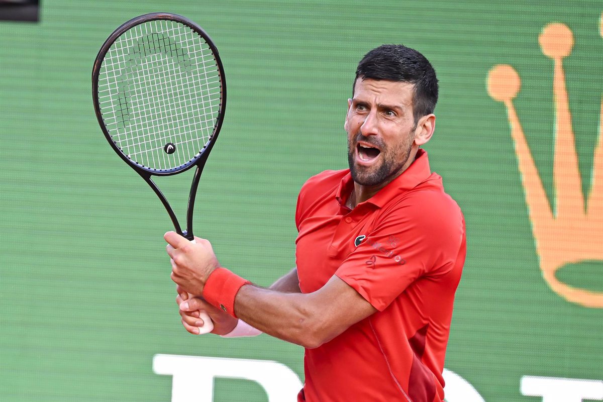 Djokovic sigue entrenando en Ginebra y Sorribes avanza a cuartos de final en Rabat.