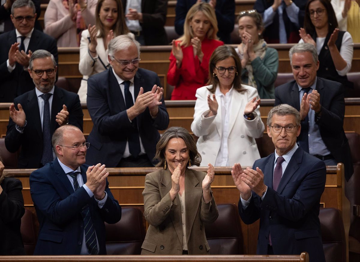 El Partido Popular afirma que si Feijóo vence a Sánchez en las elecciones europeas, la legislatura quedará «suspendida» tras la retirada de la Ley del Suelo.