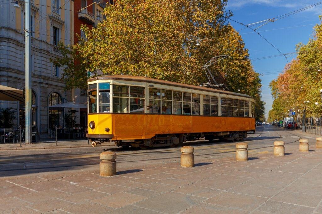 Horarios de metro, autobús y tranvía.