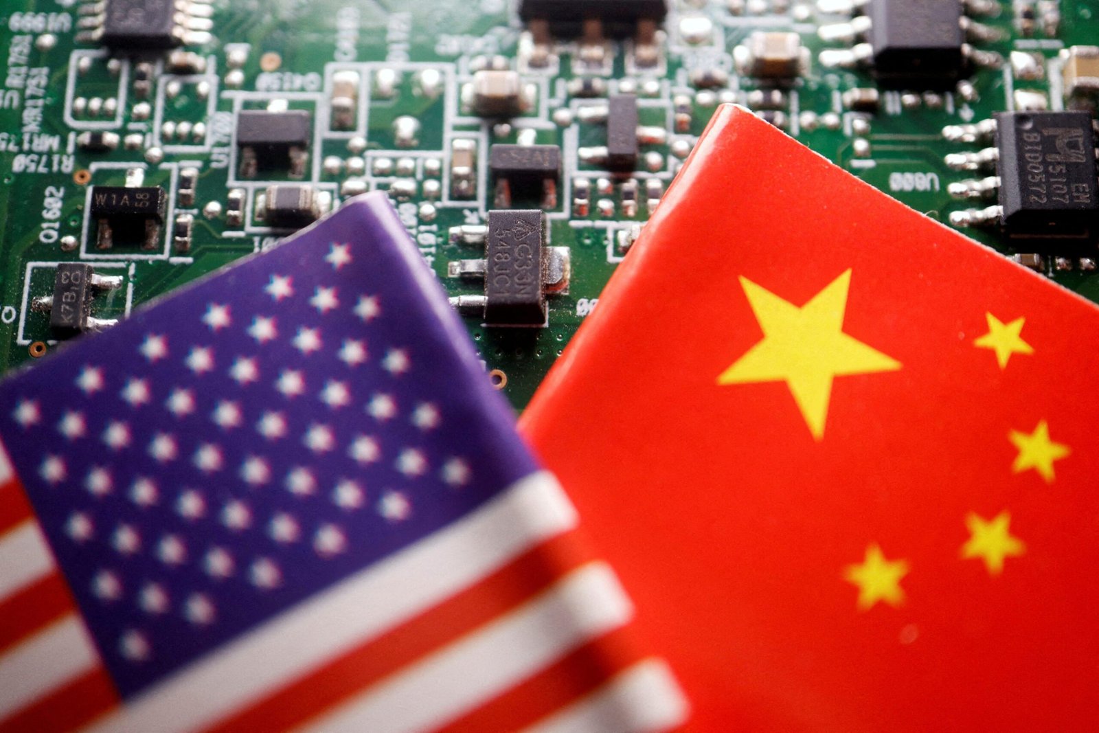 Los ojos de Estados Unidos restringen el acceso de China al software de inteligencia artificial utilizado en aplicaciones como ChatGPT