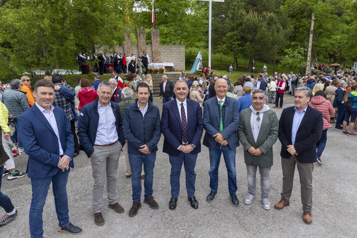 Valdeprado del Río celebra las fiestas de La Rosa en honor a la patrona de la Merindad de Campoo.