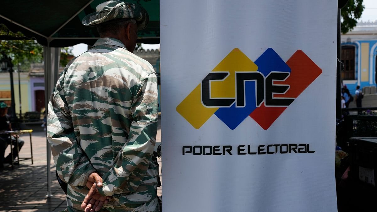 Venezuela ha revocado la invitación a una misión de la Unión Europea para observar las elecciones presidenciales de julio.