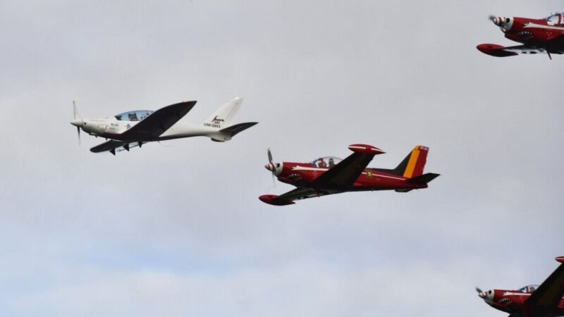 Dos hombres mueren en un accidente aéreo en Pisa