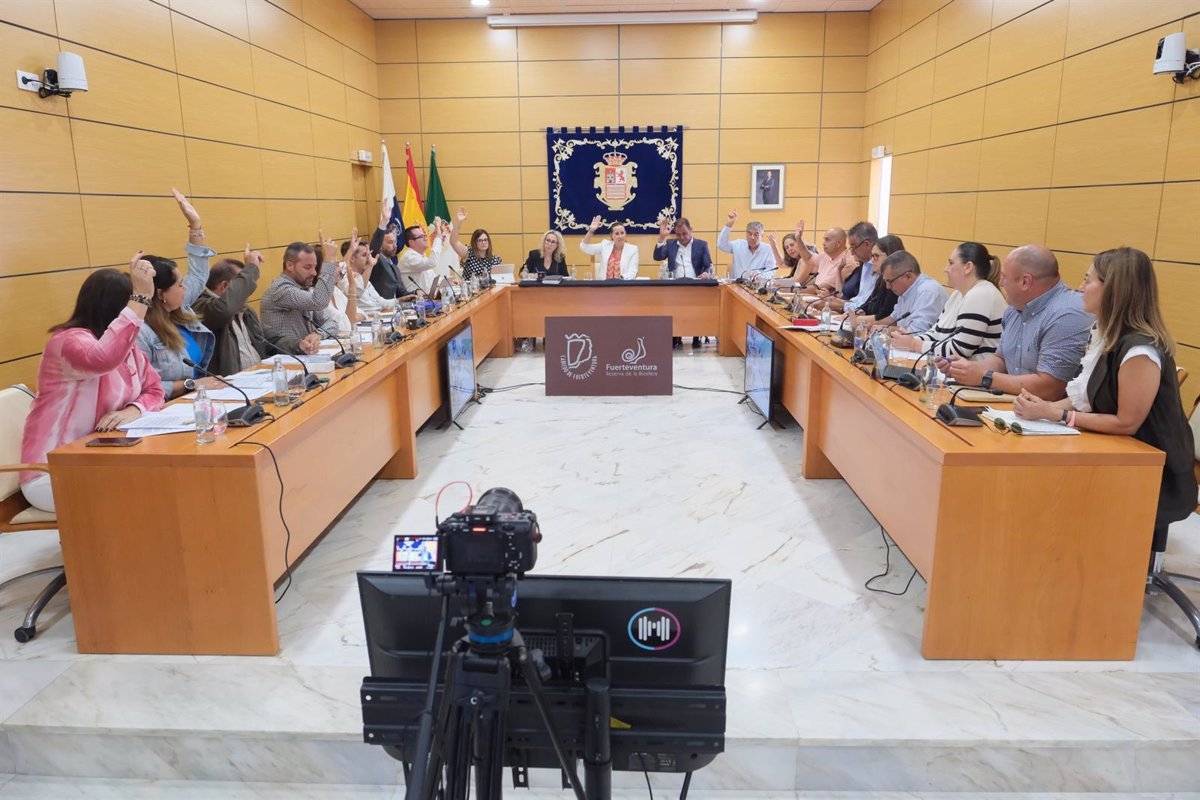 El Cabildo de Fuerteventura exige la presencia permanente de la Policía Canaria en la isla – Demandan presencia policial constante en la isla