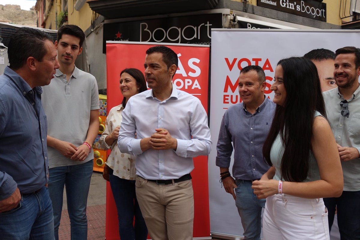 El PSOE es la alternativa para detener a aquellos en Europa que atacan los derechos humanos, la igualdad y la convivencia.