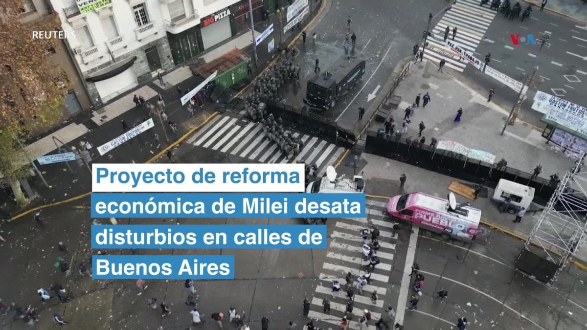 El proyecto de reforma económica de Milla provoca disturbios en las calles de Buenos Aires.