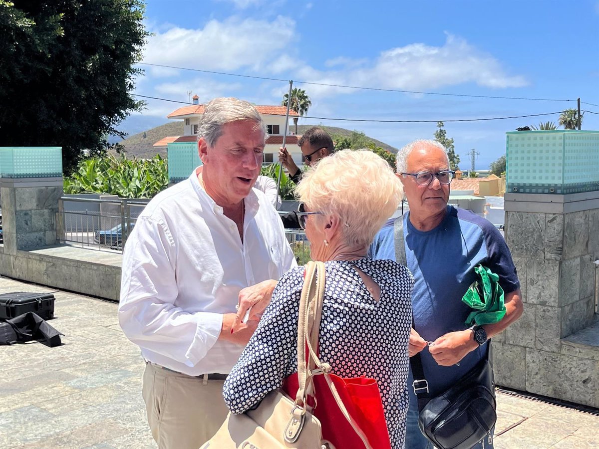 Gabriel Mato (PP) anima a votar a Canarias para «seguir contando» en Europa