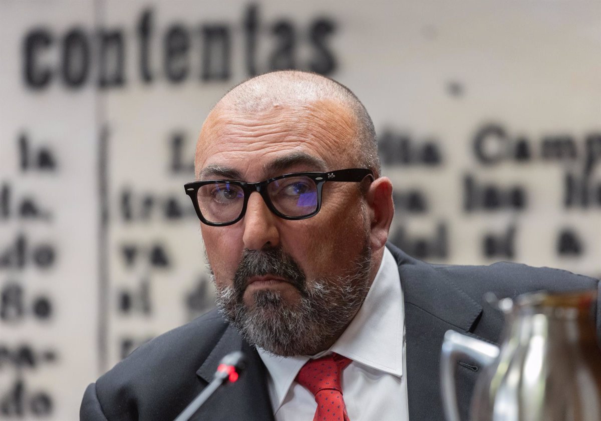 Koldo García y el demandante del «caso máscaras» abrirán la comisión de investigación del Parlamento de Canarias