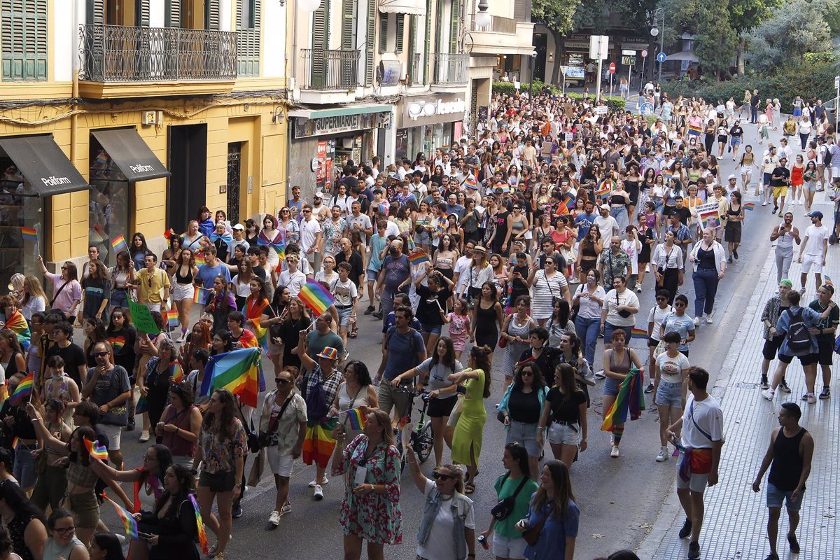 La manifestación del Orgullo repetirá gira en Palma bajo el lema «Nuestro orgullo, educación que transforma»