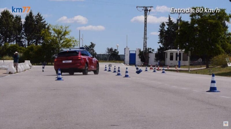 Prueba de los alces: sobreviraje y subviraje en acción.