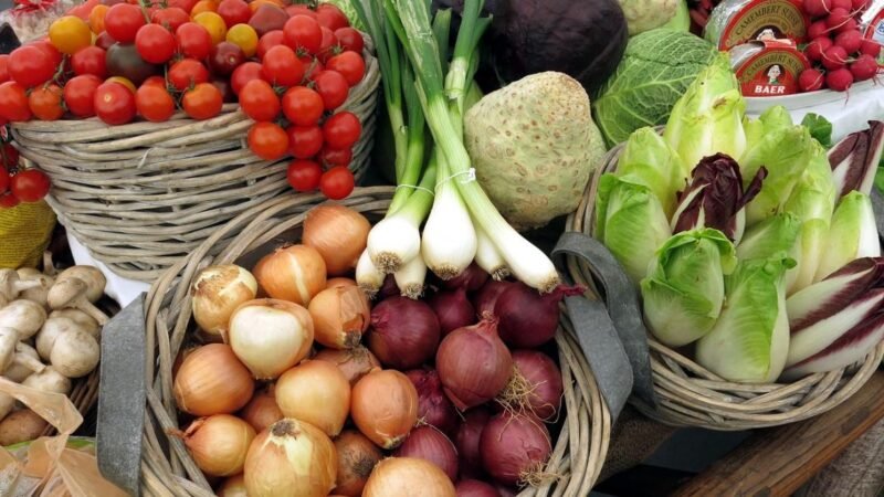 Refuerzo de la seguridad alimentaria en el Mercado Rural de Proximidad de Madrid.