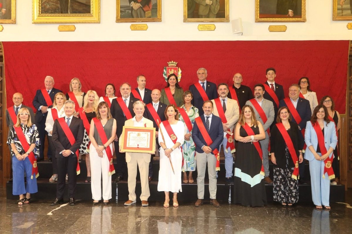 Santisteve, medallista de oro de Zaragoza, critica el ‘coste’ de la participación política para el ciudadano común.