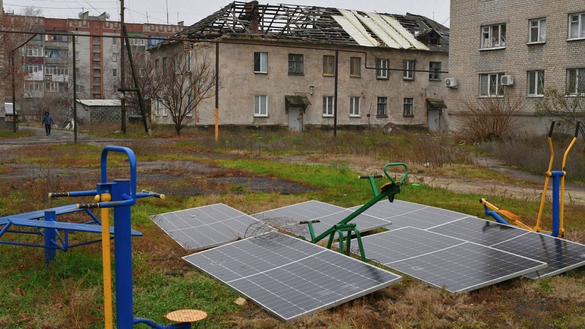 Ucrania podría convertirse en el primer país del mundo de posguerra reconstruido con energías renovables