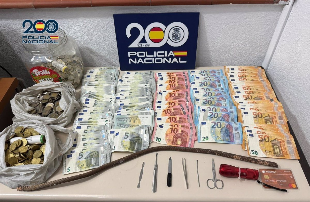 Un hombre fue detenido con 4,300 euros que acababa de robar en un almacén de Alcantarillado