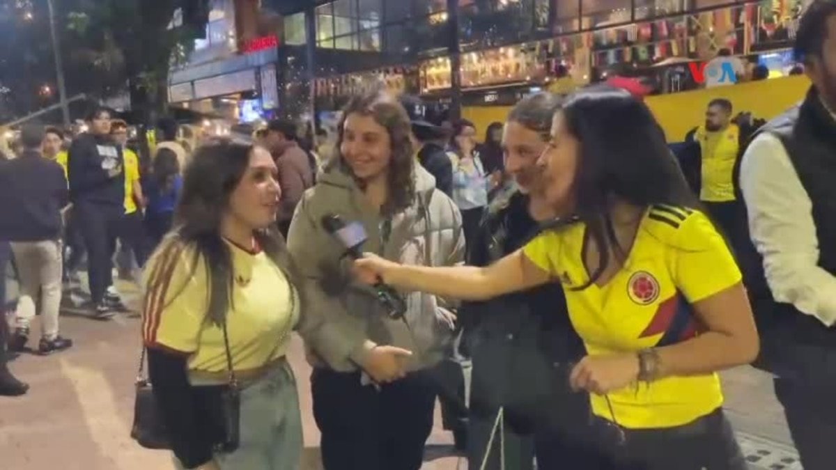 Aficionados colombianos celebran pase a la final de la Copa América