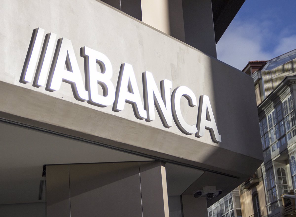 Abanca logra el mejor resultado en su historia: gana 412 millones en el primer semestre, un 50% más.