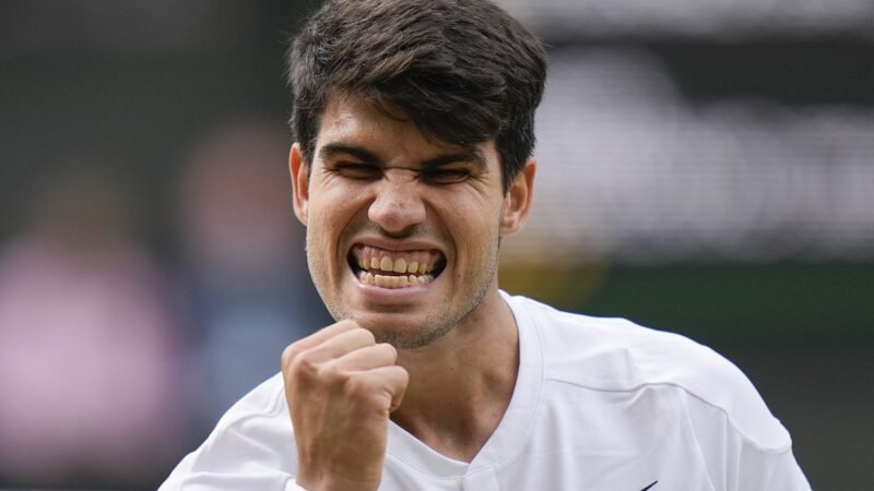 Alcaraz vence a Djokovic en segundo Wimbledon consecutivo