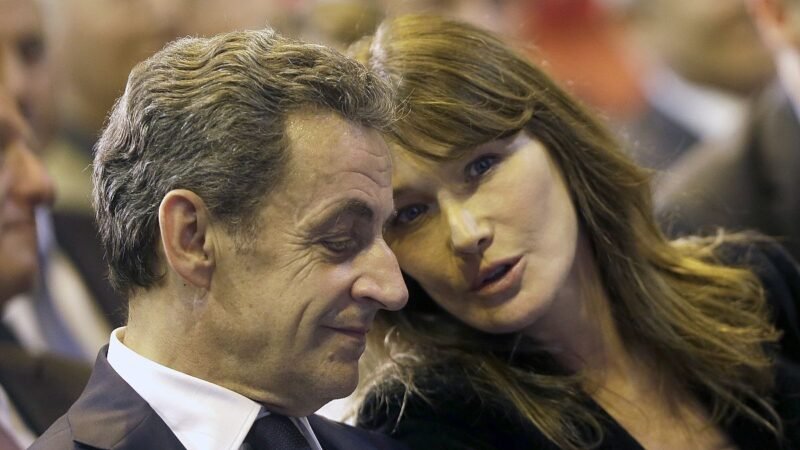 Carla Bruni-Sarkozy investigada por fraude y manipulación de testigos