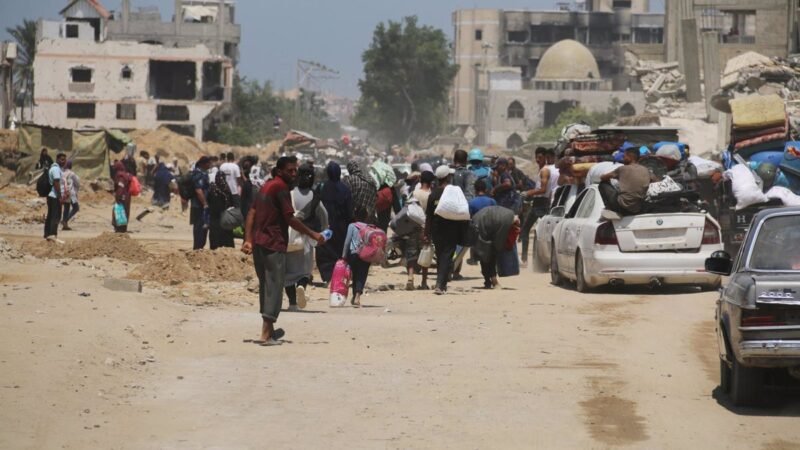 Petición de evacuación al sur de Khan Younis para atacar objetivos de Hamás