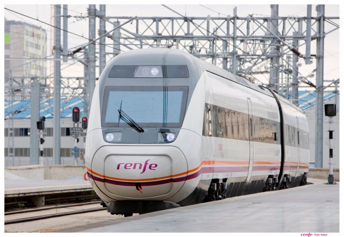 Renfe desplegará 1.000 autobuses por obras de la LAV.