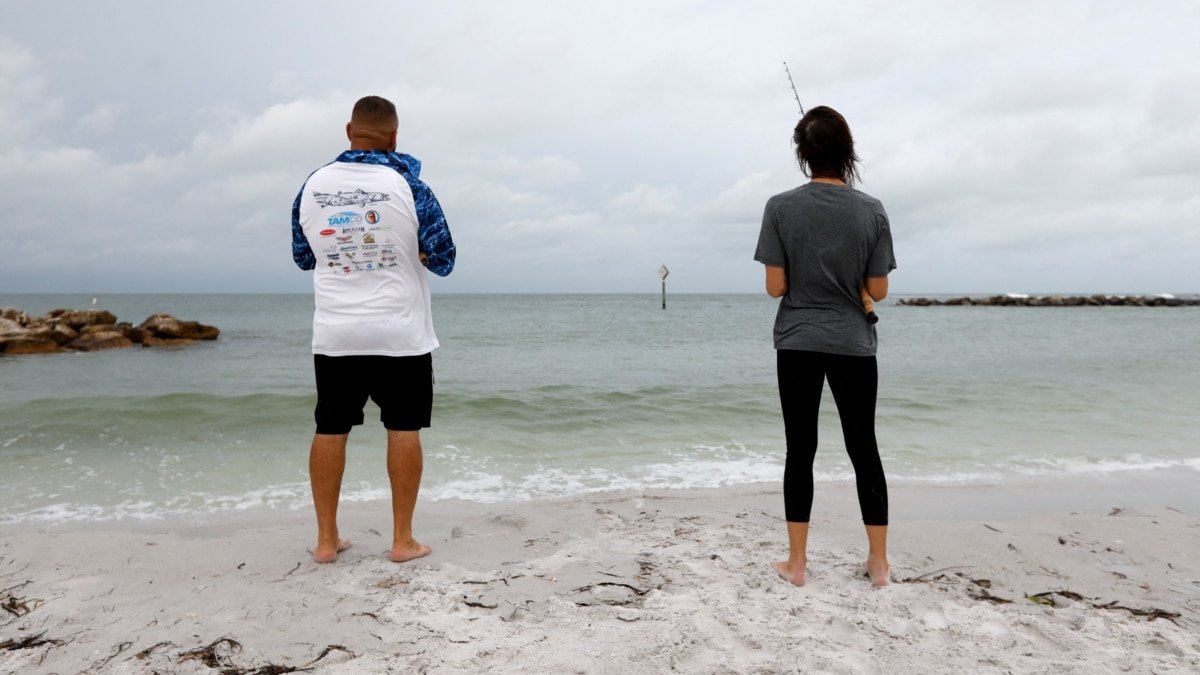 La tormenta tropical Debby se acerca a Florida, alertas de huracán en vigencia