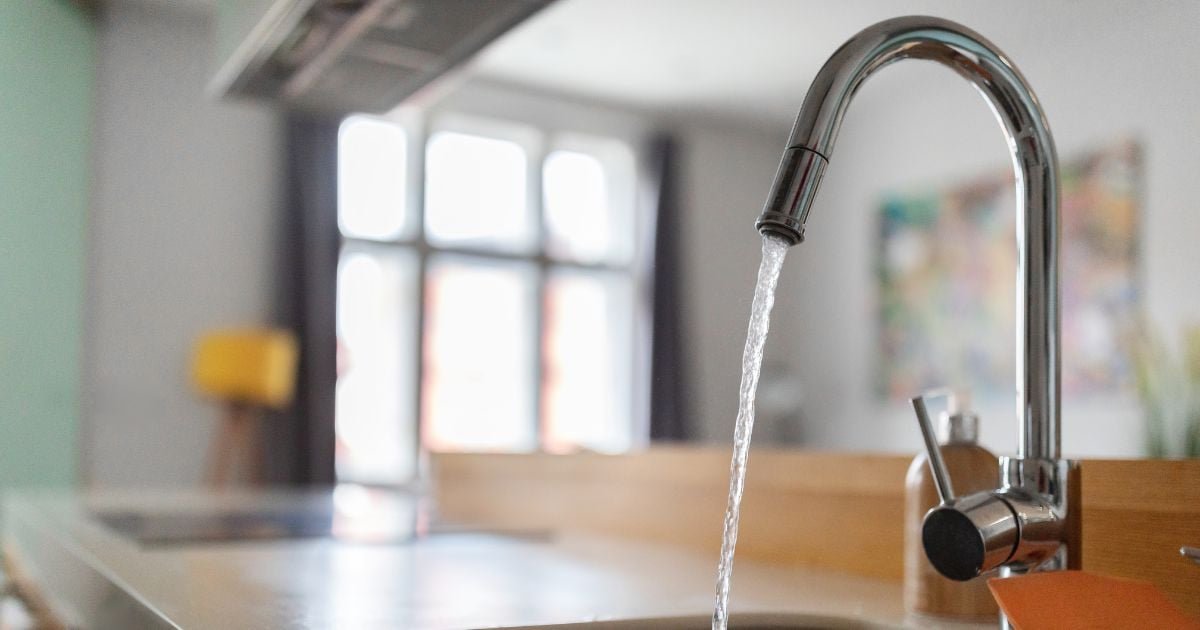 El aumento de la factura de agua al tener una segunda vivienda.