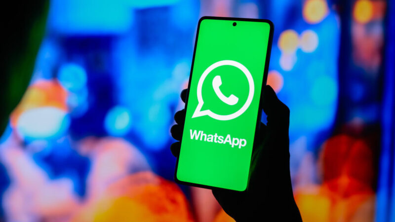 Meta elimina cuentas de WhatsApp de piratas informáticos iraníes.