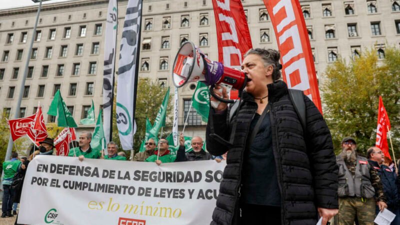 Promesa de fuerte caída para el Gobierno por parte de los funcionarios.