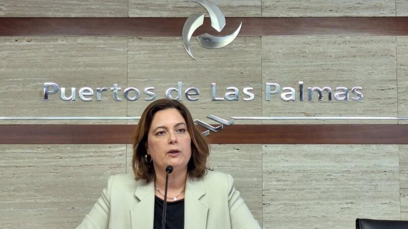 APLP responde a derrame de combustible en Puerto de La Luz.