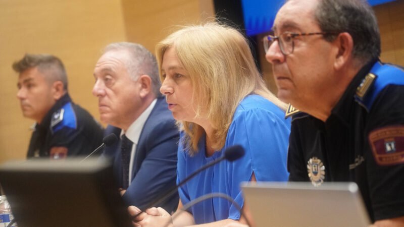 Agentes de la Policía Municipal de Madrid listos para el nuevo curso escolar