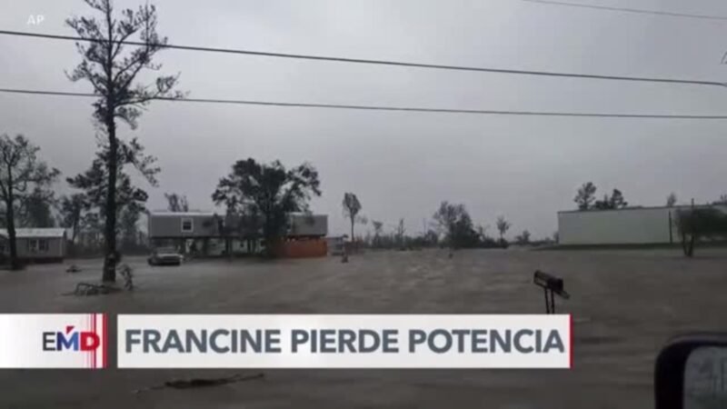 Francine se queda sin electricidad tras el huracán en Luisiana