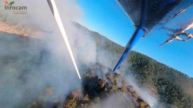 Incendio controlado en Cortijo de Tortas, Paterna del Madera (Albacete)