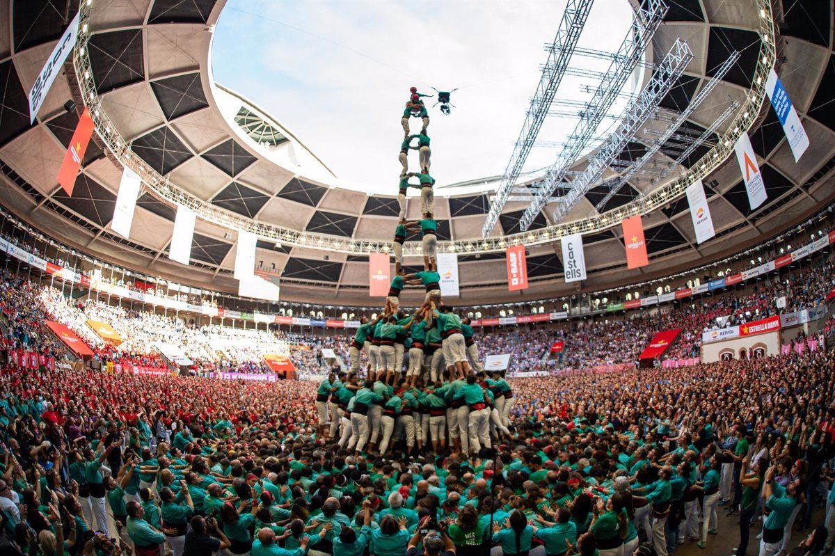 Los Castellers de Vilafranca son campeones del Concurso de Castells de Tarragona