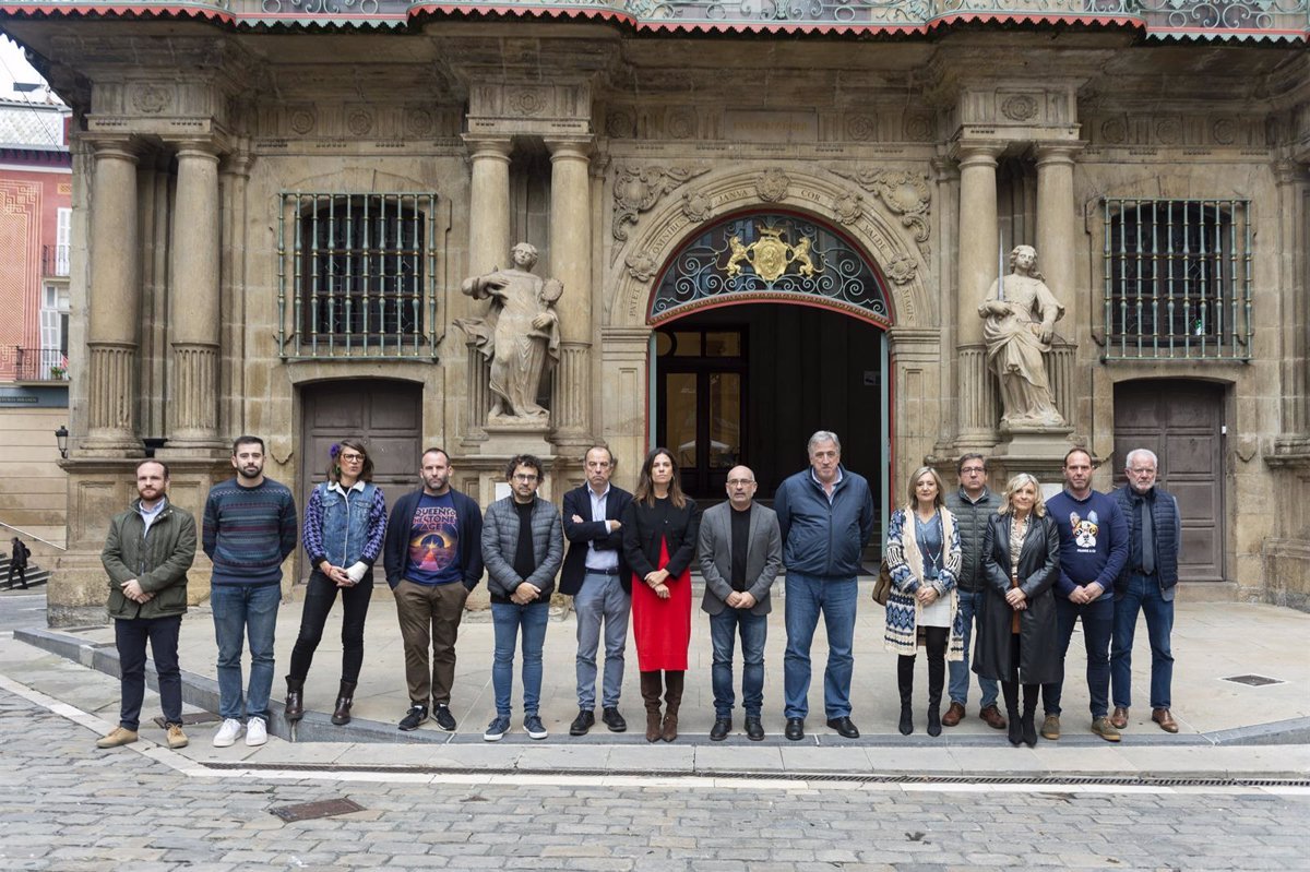 El Ayuntamiento de Pamplona muestra solidaridad con las víctimas de la DANA