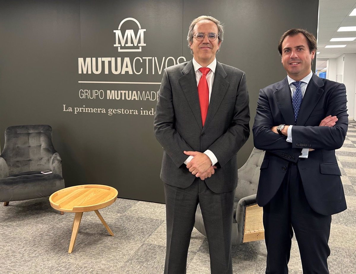 Mutuativos refuerzan sus equipos de tecnología y pensiones. – Mutuativos fortalecen tecnología y pensiones