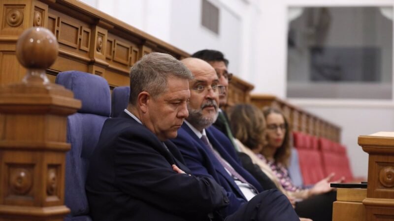 Propuestas del PSOE avanzan con mayoría, del PP y Vox decaen