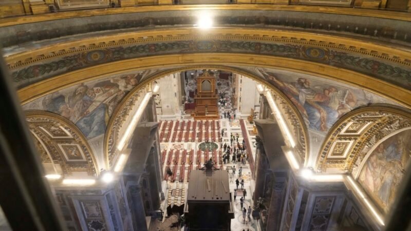 Réplica con IA de la Basílica de San Pedro para visitas virtuales