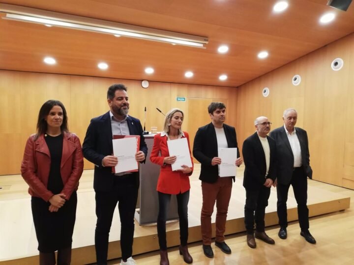 Acuerdo para «resignificar» Monumento a los Caídos en la Mesa y el Consejo de Portavoces el lunes.