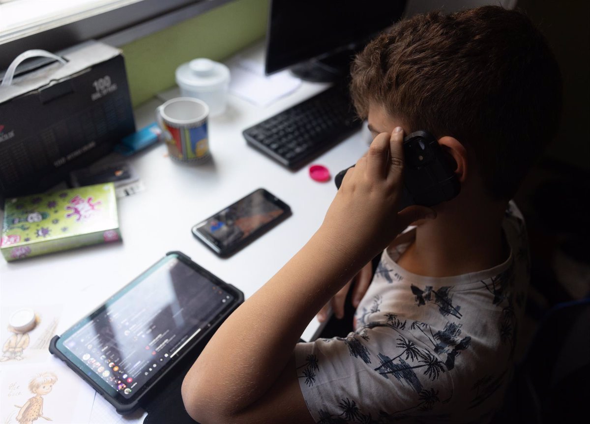 Cantabria, comunidad con menor proporción de niños con teléfono móvil