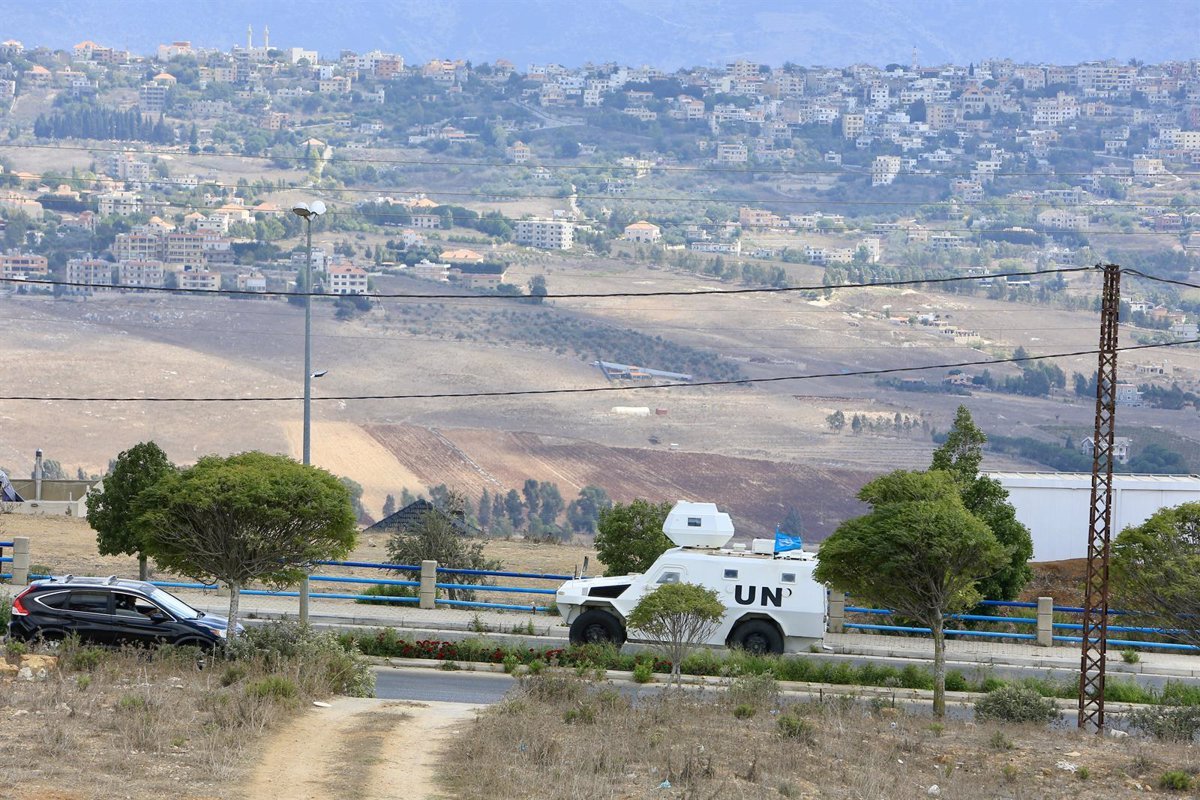 Cohete de Hezbolá hiere a varios en puesto de la FPNUL, dice Israel