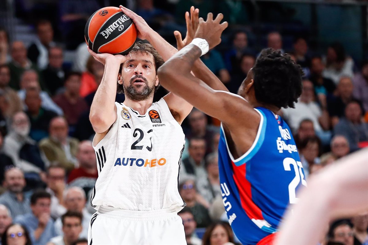 El Anadolu Efes responde al Real Madrid en el WiZink