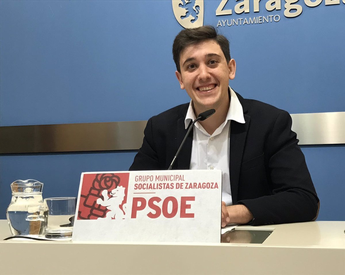 El PSOE critica el «fiasco absoluto» de Chueca en ayudas laborales para pymes y autónomos