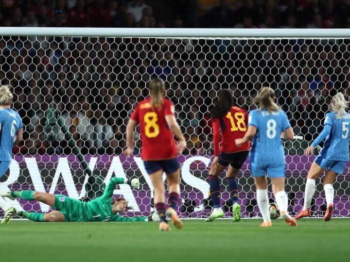 España pierde contra Inglaterra en Liga de Naciones Femenina.