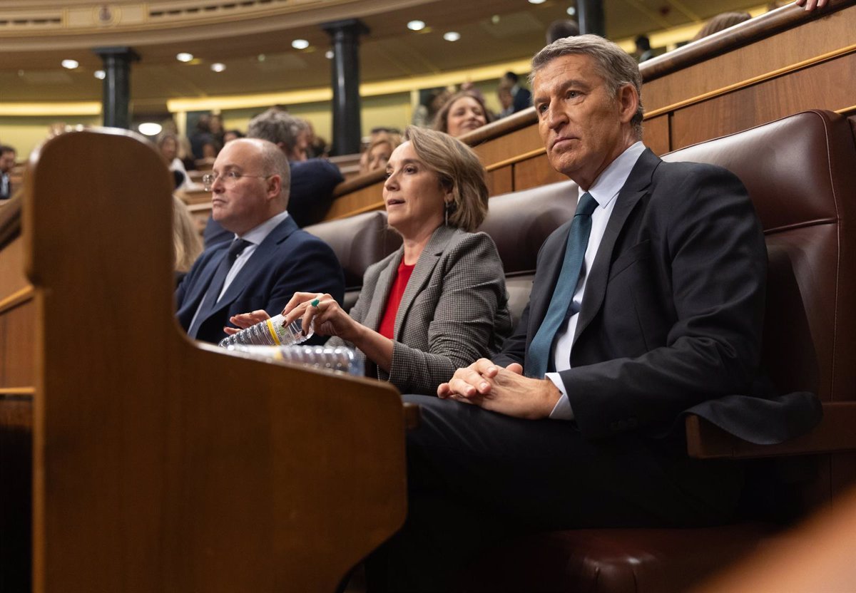 Feijóo critica a Sánchez por mantener a Ribera como comisario de la UE, un «mal candidato»