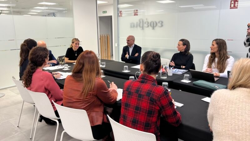 Grupos de trabajo de Deporte y Discapacidad y Deporte y Mujer en Madrid.