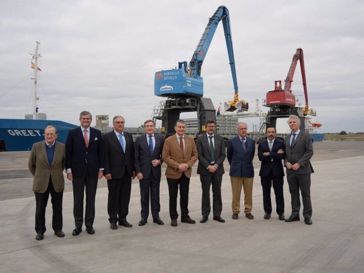 Inauguración de la terminal sincromodal en el Puerto de Sevilla para el grupo Aldeport