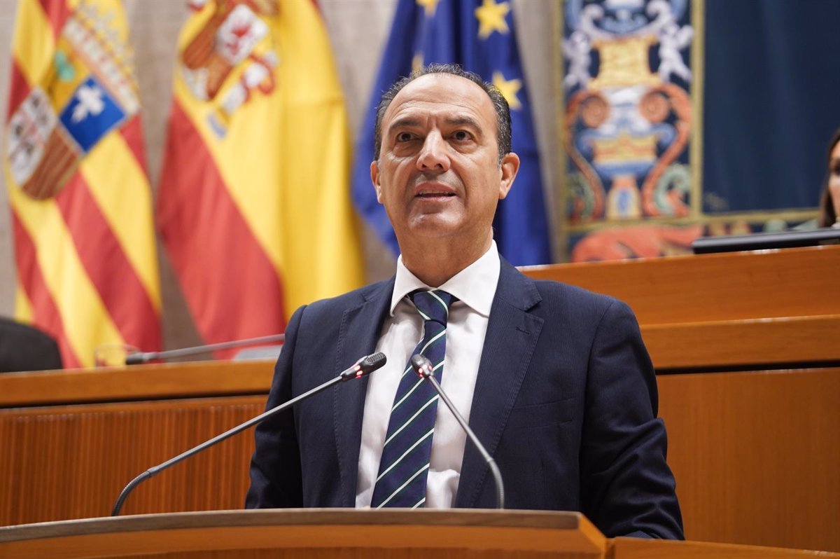 La sanidad aragonesa atiende a más pacientes y diagnostica más que antes, según Bancalero