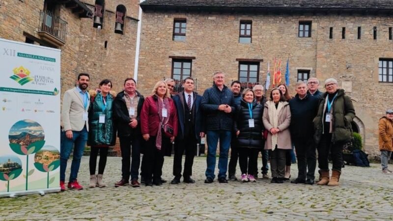 Los municipios de Teruel La Fresneda y Linares de Mora se unen a las “Ciudades más bonitas de España”