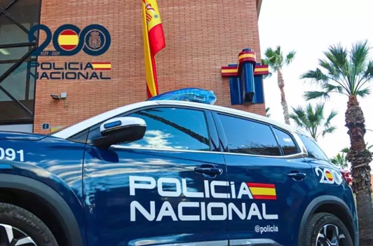 Madre detenida en Granada al encontrar a su hijo muerto en Mahón, Menorca